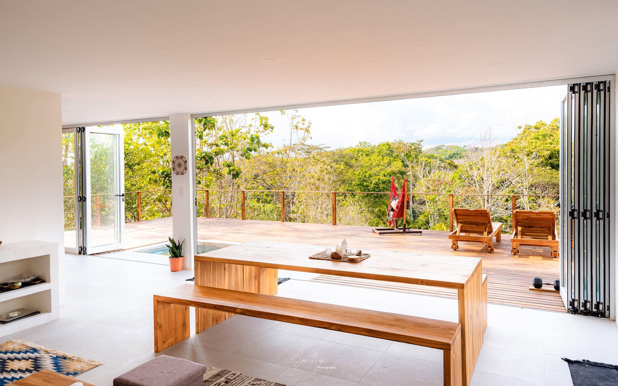 hospitality photography Costa Rica vacation rental by Evan Aube Creative