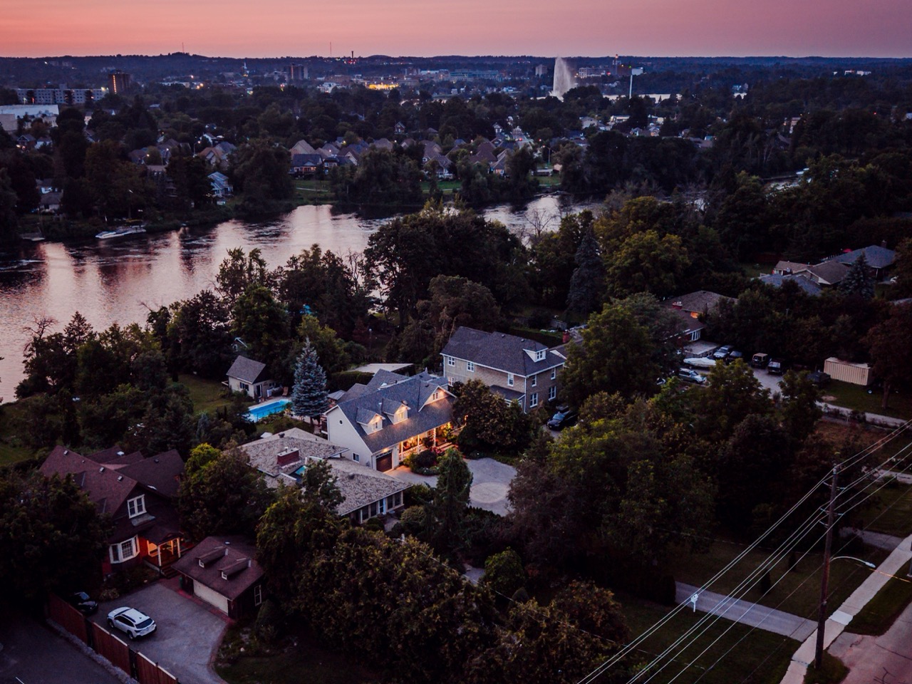 Real estate listing photography, 625 River Road South, Peterborough