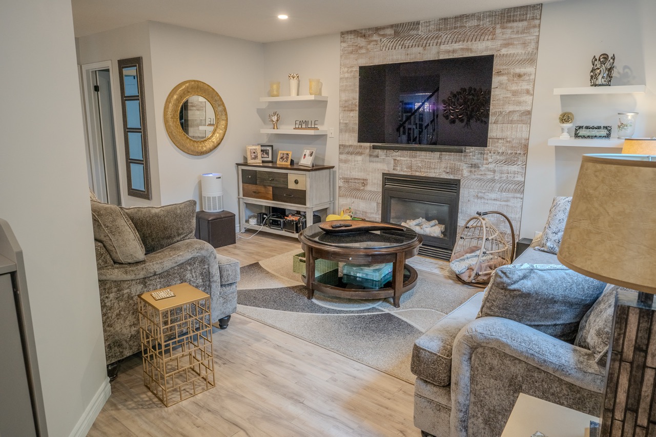 Real estate listing photography by Evan Aube Creative